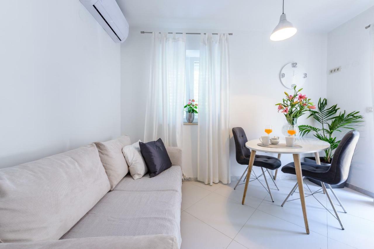 Antonella Apartment